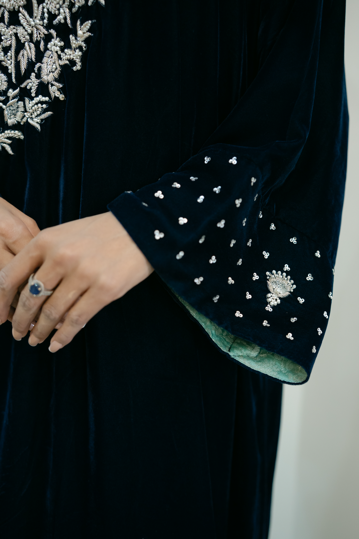 Neelam-e-Raat Velvet